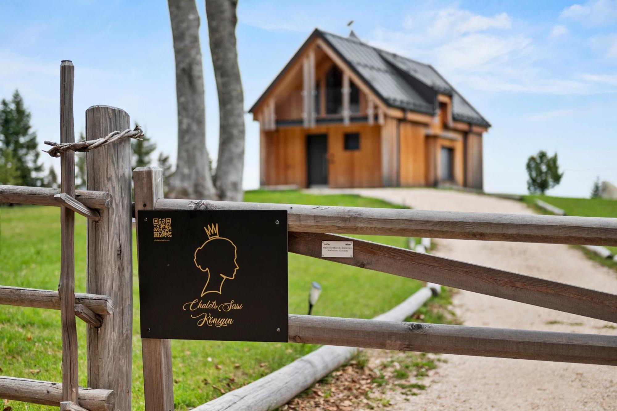 New Opening "Sissi Chalets" - Unique Luxury Hideaway With Mountain View & Sauna Mendola Kültér fotó