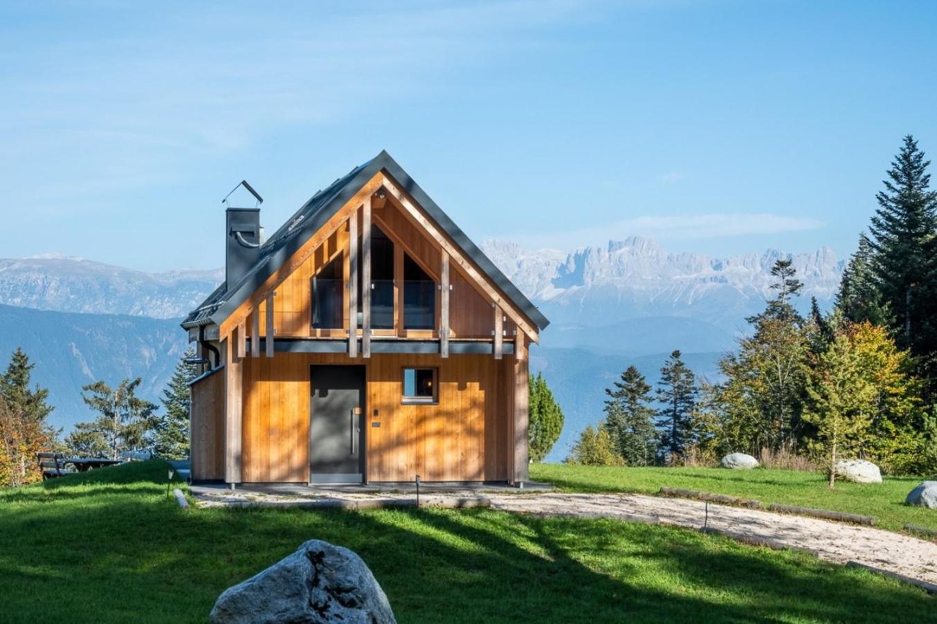 New Opening "Sissi Chalets" - Unique Luxury Hideaway With Mountain View & Sauna Mendola Kültér fotó